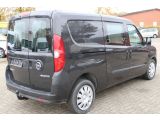 Opel Combo bei Gebrauchtwagen.expert - Abbildung (8 / 12) Opel Combo bei Gebrauchtwagen.expert - Abbildung (8 / 12)