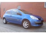 Renault Clio bei Gebrauchtwagen.expert - Abbildung (8 / 15)