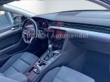 VW Passat bei Gebrauchtwagen.expert - Abbildung (12 / 15)