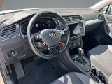 VW Tiguan bei Gebrauchtwagen.expert - Abbildung (7 / 15) VW Tiguan bei Gebrauchtwagen.expert - Abbildung (7 / 15)
