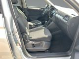 VW Tiguan bei Gebrauchtwagen.expert - Abbildung (10 / 15) VW Tiguan bei Gebrauchtwagen.expert - Abbildung (10 / 15)