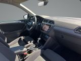 VW Tiguan bei Gebrauchtwagen.expert - Abbildung (14 / 15)