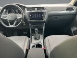 VW Tiguan bei Gebrauchtwagen.expert - Abbildung (8 / 15) VW Tiguan bei Gebrauchtwagen.expert - Abbildung (8 / 15)