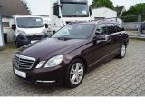 Mercedes-Benz E-Klasse bei Gebrauchtwagen.expert - Abbildung (4 / 15) Mercedes-Benz E-Klasse bei Gebrauchtwagen.expert - Abbildung (4 / 15)