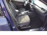 Ford Kuga bei Gebrauchtwagen.expert - Abbildung (11 / 15) Ford Kuga bei Gebrauchtwagen.expert - Abbildung (11 / 15)