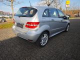 Mercedes-Benz B-Klasse bei Gebrauchtwagen.expert - Abbildung (4 / 15) Mercedes-Benz B-Klasse bei Gebrauchtwagen.expert - Abbildung (4 / 15)