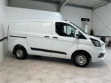 Ford Transit Custom bei Gebrauchtwagen.expert - Abbildung (5 / 15)