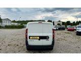 Fiat Doblo bei Gebrauchtwagen.expert - Abbildung (4 / 15)