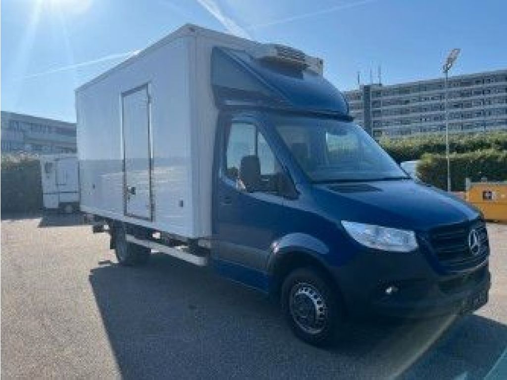 Mercedes-Benz Sprinter bei Gebrauchtwagen.expert - Hauptabbildung Mercedes-Benz Sprinter bei Gebrauchtwagen.expert - Hauptabbildung