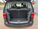 VW Touran bei Gebrauchtwagen.expert - Abbildung (6 / 14)