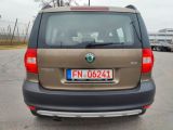Skoda Yeti bei Gebrauchtwagen.expert - Abbildung (4 / 15)
