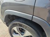 Jeep Cherokee bei Gebrauchtwagen.expert - Abbildung (14 / 15)