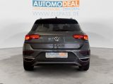 VW T-Roc bei Gebrauchtwagen.expert - Abbildung (6 / 15)