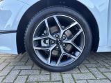 Kia Ceed bei Gebrauchtwagen.expert - Abbildung (6 / 15)