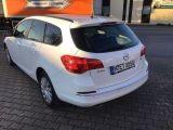 Opel Astra bei Gebrauchtwagen.expert - Abbildung (4 / 15)