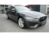 Jaguar XE bei Gebrauchtwagen.expert - Abbildung (12 / 15)