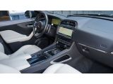 Jaguar F-Pace bei Gebrauchtwagen.expert - Abbildung (5 / 15)