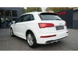 Audi Q5 bei Gebrauchtwagen.expert - Abbildung (13 / 15) Audi Q5 bei Gebrauchtwagen.expert - Abbildung (13 / 15)