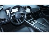 Jaguar XE bei Gebrauchtwagen.expert - Abbildung (3 / 15)
