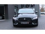 Jaguar XE bei Gebrauchtwagen.expert - Abbildung (13 / 15)