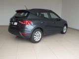 Seat Arona bei Gebrauchtwagen.expert - Abbildung (4 / 15)