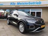 VW T-Roc bei Gebrauchtwagen.expert - Abbildung (2 / 15) VW T-Roc bei Gebrauchtwagen.expert - Abbildung (2 / 15)