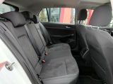 VW Golf VIII bei Gebrauchtwagen.expert - Abbildung (6 / 15)