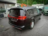 Chrysler Pacifica bei Gebrauchtwagen.expert - Abbildung (5 / 15)