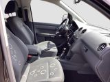 VW Caddy bei Gebrauchtwagen.expert - Abbildung (12 / 15)