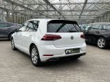VW Golf bei Gebrauchtwagen.expert - Abbildung (3 / 15)