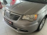 Lancia Voyager bei Gebrauchtwagen.expert - Abbildung (2 / 15)