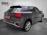Audi Q2 bei Gebrauchtwagen.expert - Abbildung (3 / 15) Audi Q2 bei Gebrauchtwagen.expert - Abbildung (3 / 15)