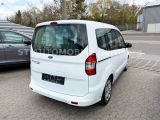 Ford Tourneo bei Gebrauchtwagen.expert - Abbildung (4 / 15)
