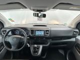 Opel Vivaro bei Gebrauchtwagen.expert - Abbildung (12 / 15)