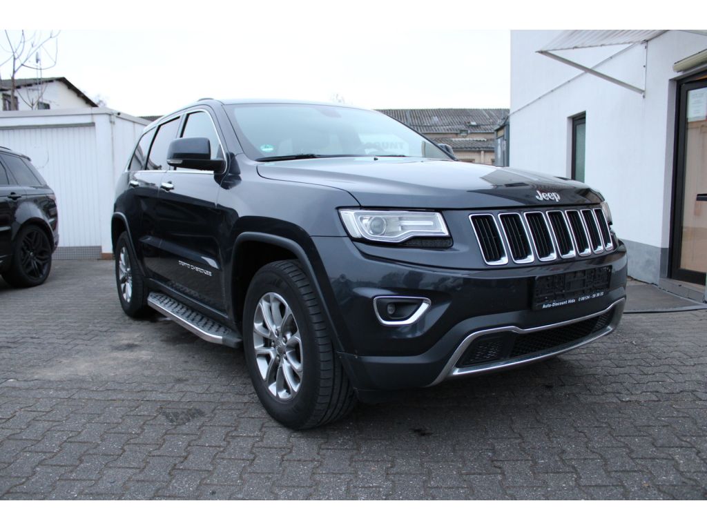 Jeep Grand Cherokee bei Gebrauchtwagen.expert - Hauptabbildung Jeep Grand Cherokee bei Gebrauchtwagen.expert - Hauptabbildung