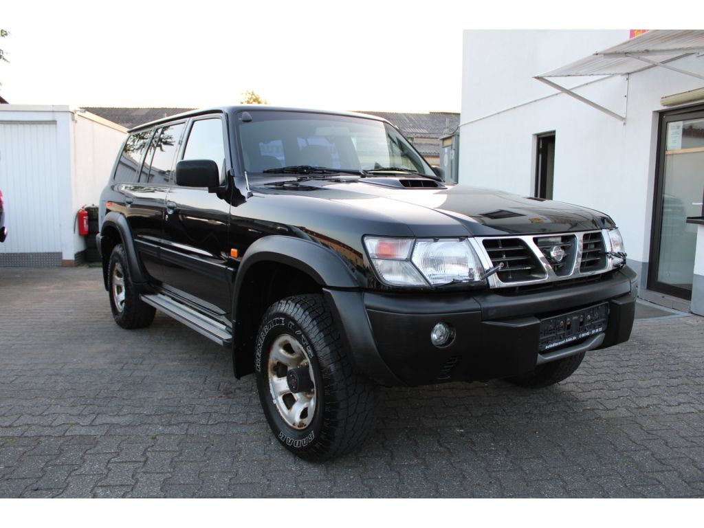 Nissan Patrol GR bei Gebrauchtwagen.expert - Hauptabbildung Nissan Patrol GR bei Gebrauchtwagen.expert - Hauptabbildung