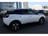 Peugeot 3008 bei Gebrauchtwagen.expert - Abbildung (2 / 15)