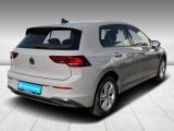 VW Golf VIII bei Gebrauchtwagen.expert - Abbildung (6 / 15)