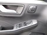 Ford Kuga bei Gebrauchtwagen.expert - Abbildung (8 / 15) Ford Kuga bei Gebrauchtwagen.expert - Abbildung (8 / 15)