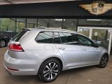 VW Golf VII bei Gebrauchtwagen.expert - Abbildung (11 / 15) VW Golf VII bei Gebrauchtwagen.expert - Abbildung (11 / 15)