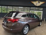Opel Astra bei Gebrauchtwagen.expert - Abbildung (8 / 15)