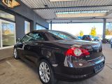 VW Eos bei Gebrauchtwagen.expert - Abbildung (14 / 15)