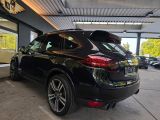 Porsche Cayenne bei Gebrauchtwagen.expert - Abbildung (12 / 15)