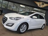 Hyundai i30 bei Gebrauchtwagen.expert - Abbildung (4 / 15) Hyundai i30 bei Gebrauchtwagen.expert - Abbildung (4 / 15)