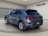 VW T-Roc bei Gebrauchtwagen.expert - Abbildung (12 / 15) VW T-Roc bei Gebrauchtwagen.expert - Abbildung (12 / 15)