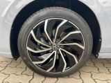 VW Golf VIII bei Gebrauchtwagen.expert - Abbildung (14 / 15)