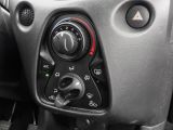 Toyota Aygo bei Gebrauchtwagen.expert - Abbildung (2 / 9)