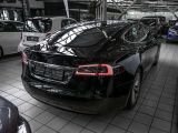 Tesla Model S bei Gebrauchtwagen.expert - Abbildung (4 / 15)