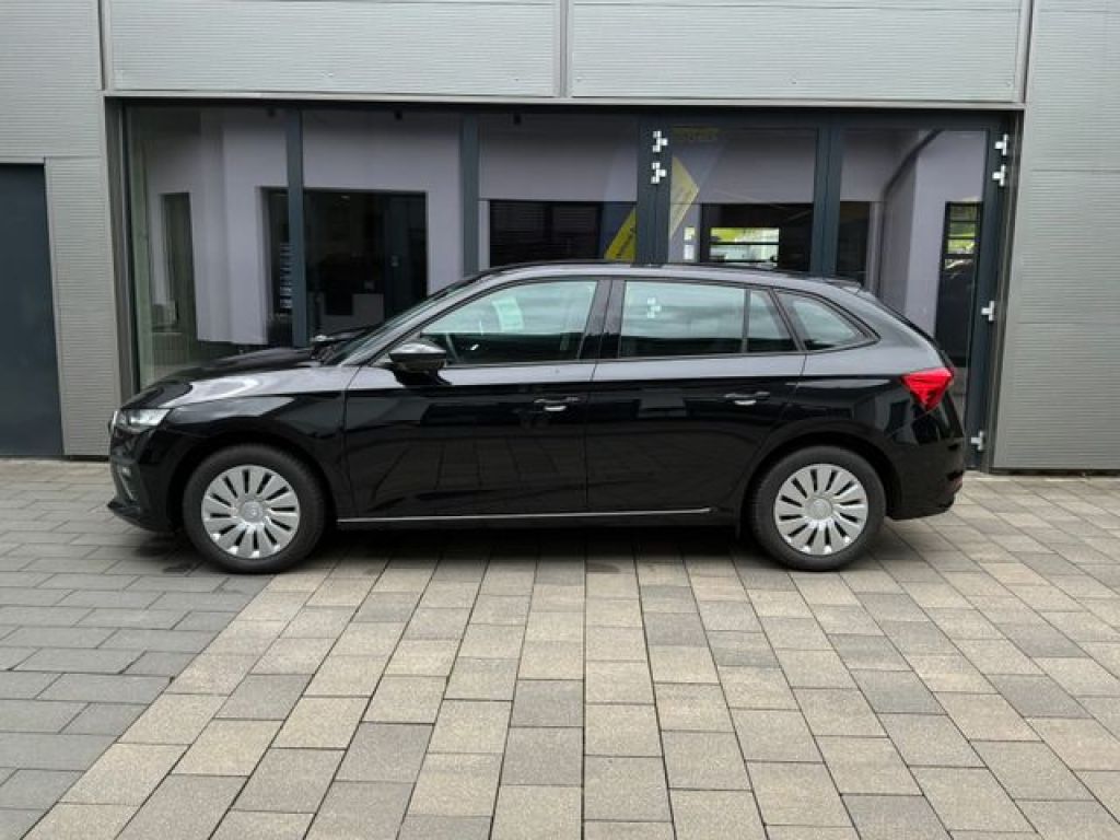 Skoda Scala bei Gebrauchtwagen.expert - Hauptabbildung Skoda Scala bei Gebrauchtwagen.expert - Hauptabbildung