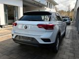 VW T-Roc bei Gebrauchtwagen.expert - Abbildung (5 / 15) VW T-Roc bei Gebrauchtwagen.expert - Abbildung (5 / 15)